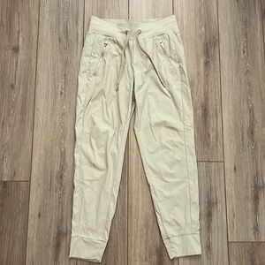 Athleta Trekkie North Jogger Hiking Pants